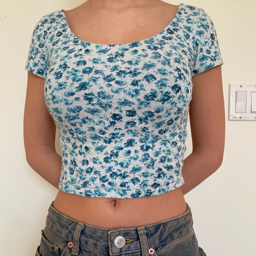Crop top